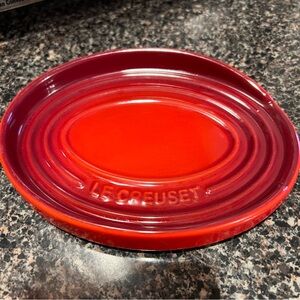 Le Creuset - Spoon Rest - Cherry